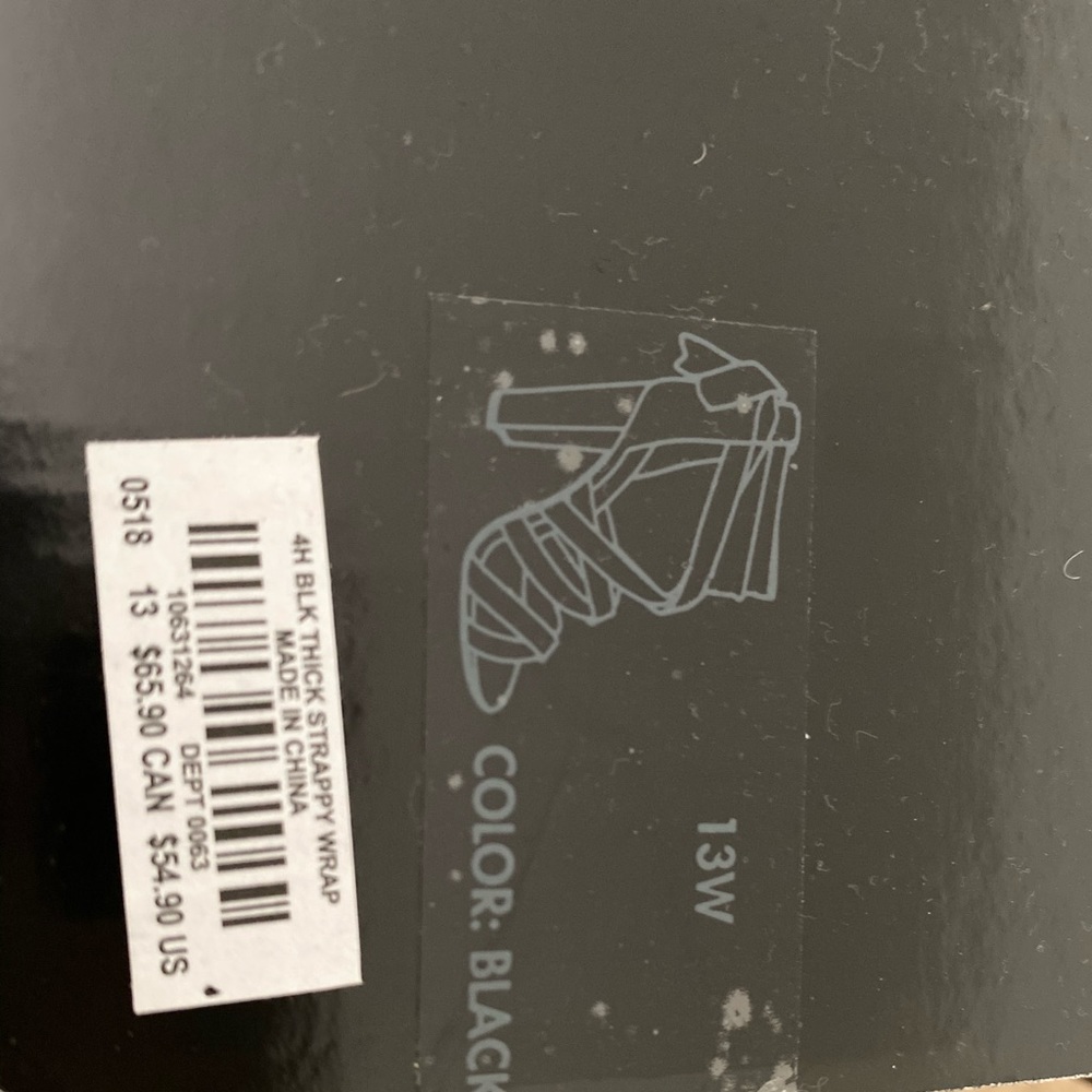 Brand new black strap heals 13W